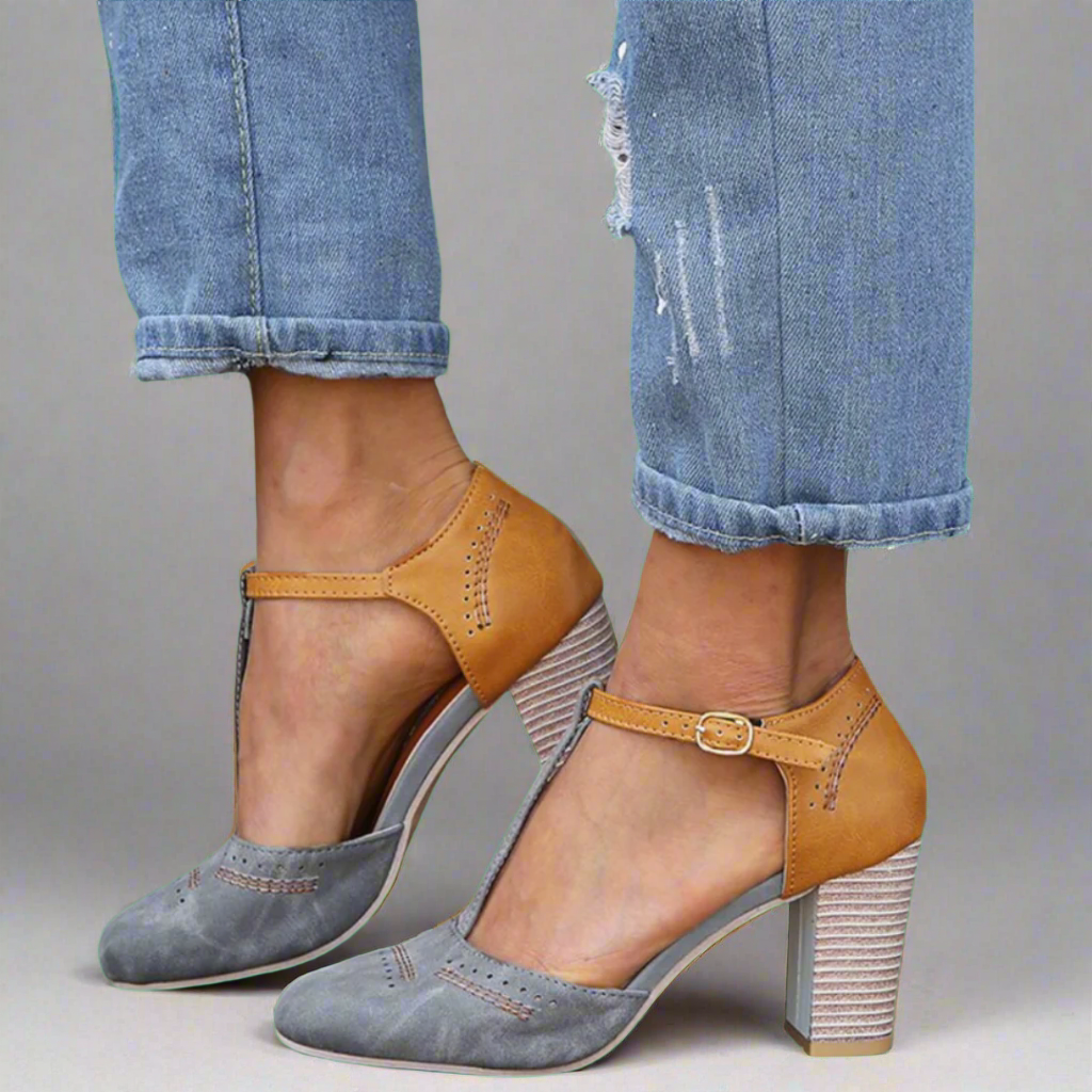 Orthopedic Heeled Sandals "Linh"